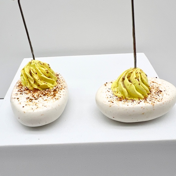 Deviled Egg Place Card Holders – Set of 2 | Handmade Polymer Clay Table Decor - Picture 11 of 16